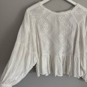 Olivaceous White Embroidered Boho Peasant Blouse - Peplum Hem Balloon Sleeves -S